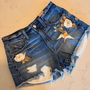 American Eagle Vintage Hi-Rise Festival Embroidered Denim Shorts 0